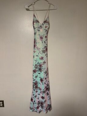 City Triangles Sequin Floral Prom Dress Open Back Lace-Up Corset - Medium